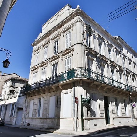 Meubles De L'Arsenal Coeur De Ville ! Ангулем Экстерьер фото