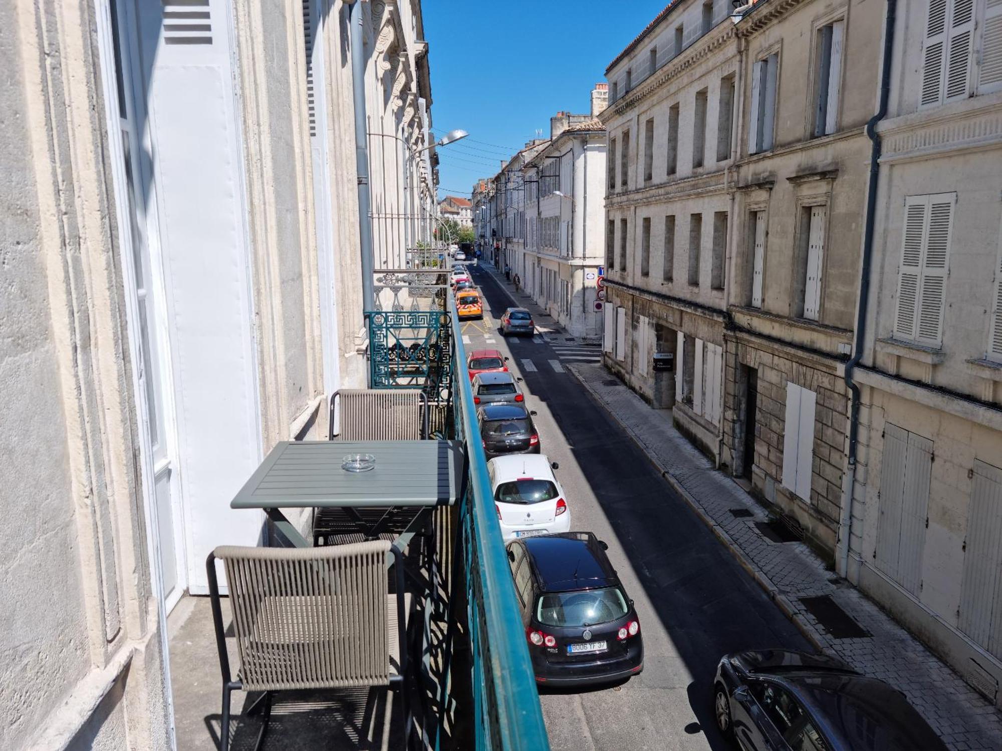 Meubles De L'Arsenal Coeur De Ville ! Ангулем Экстерьер фото
